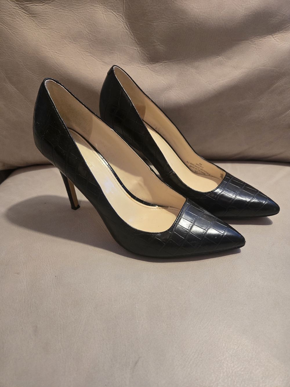 Nine West Black Croc-Embossed Pointed Toe Stiletto Pumps